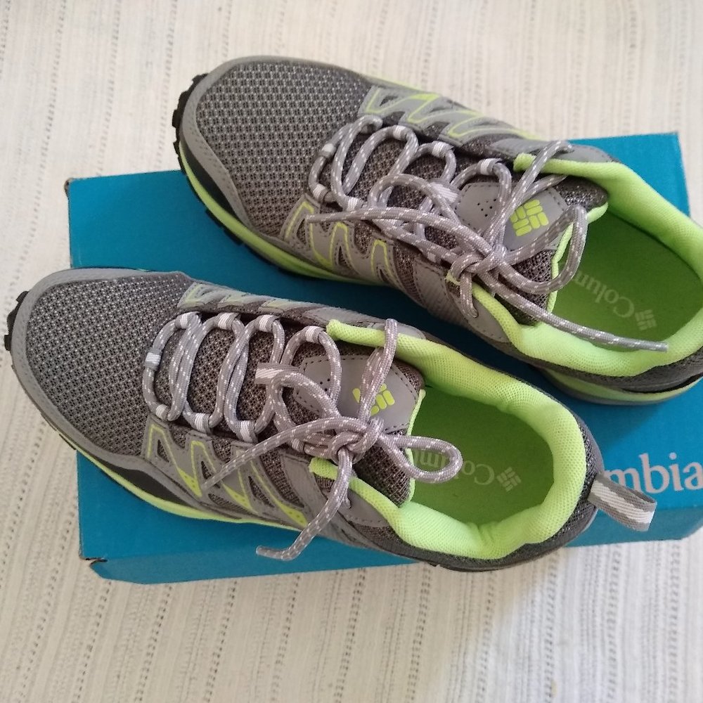 Women's Columbia Wayfinder Hiking Shoes Size 7